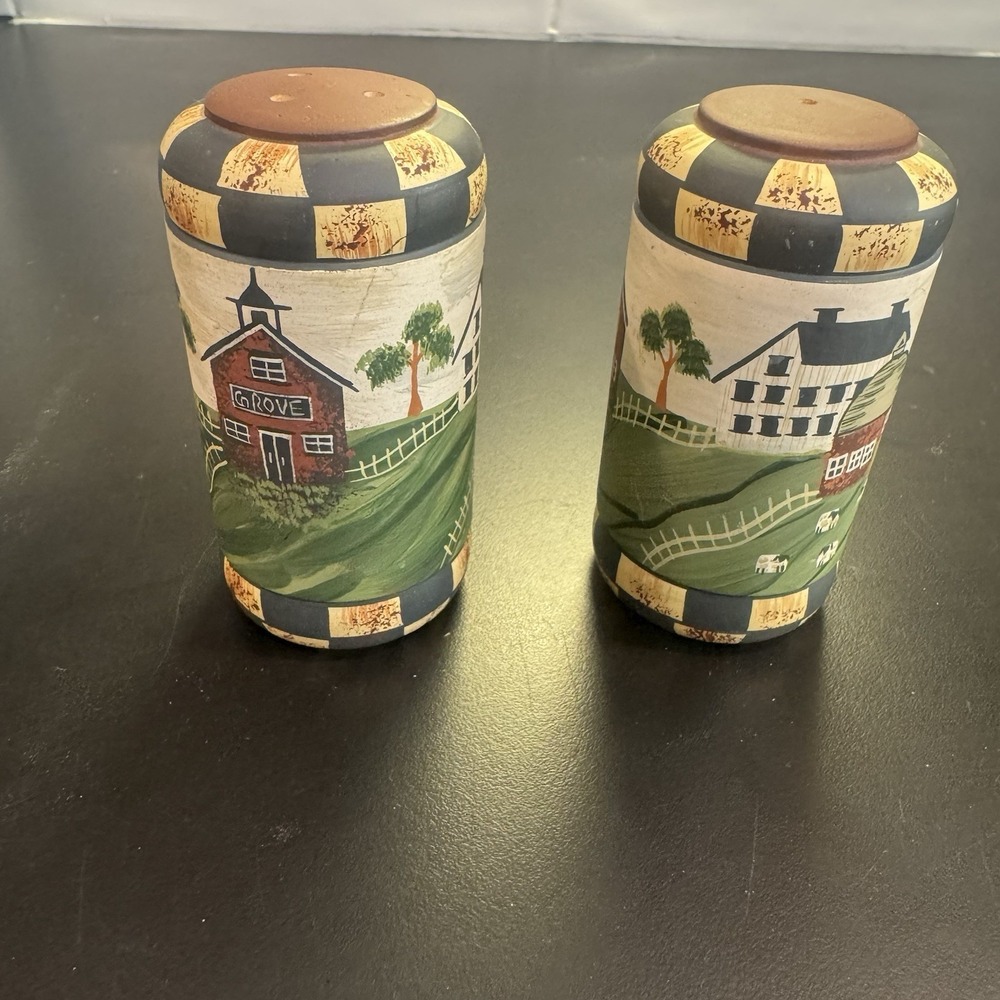 Wooden‎ Salt & Pepper Shakers Set Park Designs Folk Art House Primitive
